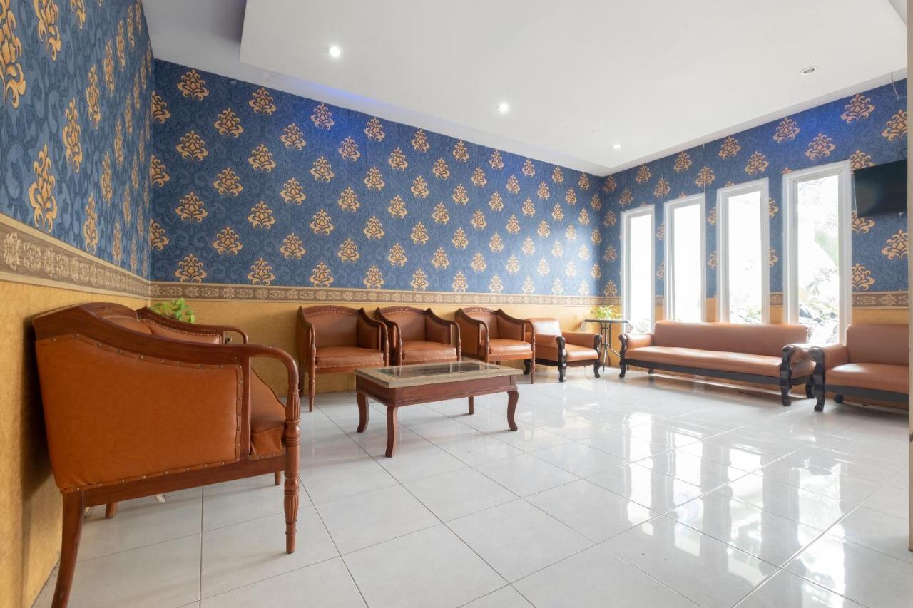SPOT ON 2419 Rumah Nugraha Hotel Syariah Yogyakarta Bagian luar foto