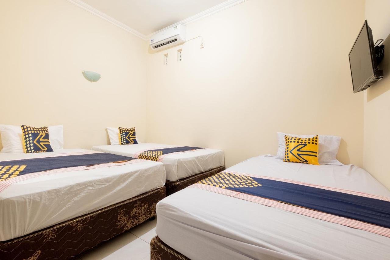 SPOT ON 2419 Rumah Nugraha Hotel Syariah Yogyakarta Bagian luar foto